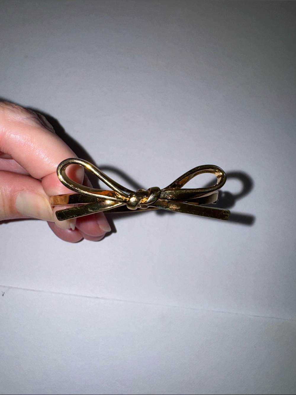 kate spade Gold Bow Bracelet - Picture 4 of 6